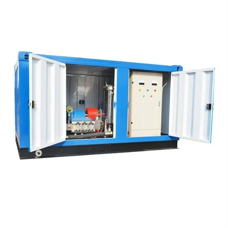 water jet cleaning equipment
