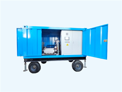 Neteja de refrigeradors de condensadors equips Hydro Blaster